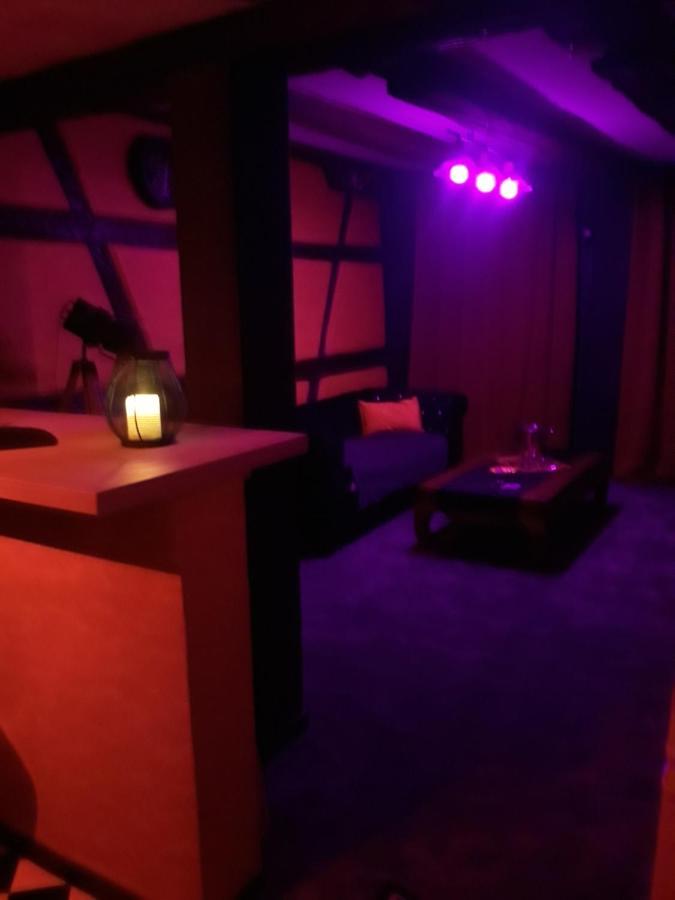 Love Room Le Rouge Et Noir 바 외부 사진