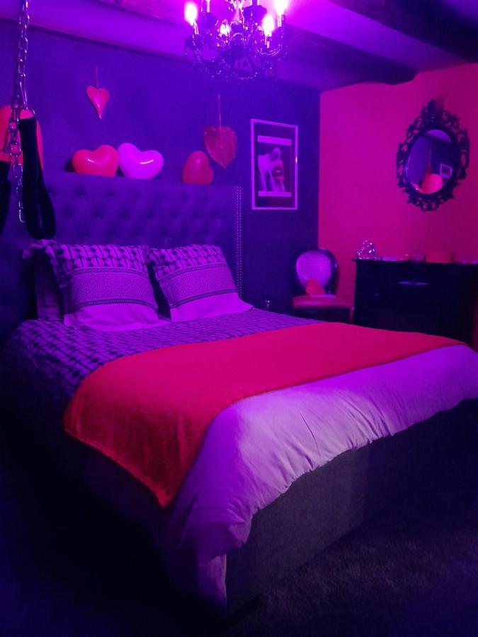 Love Room Le Rouge Et Noir 바 외부 사진