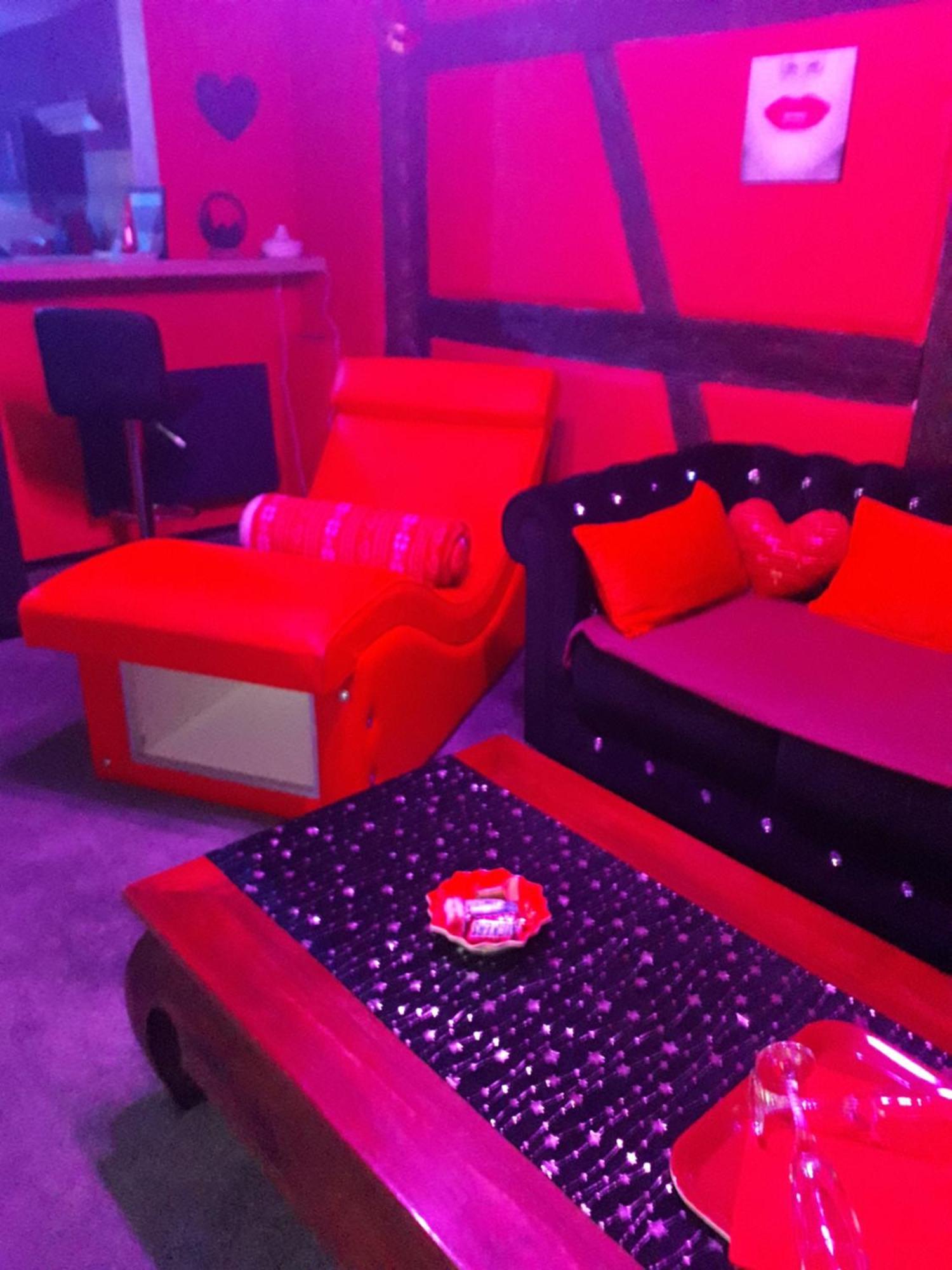 Love Room Le Rouge Et Noir 바 외부 사진