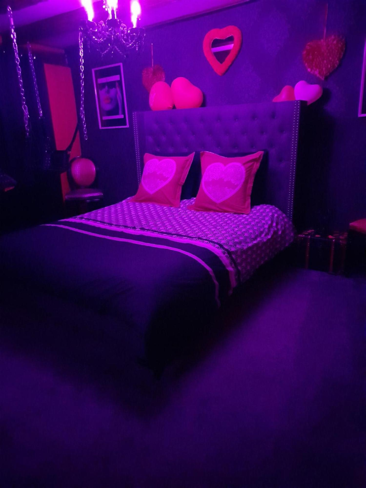 Love Room Le Rouge Et Noir 바 외부 사진