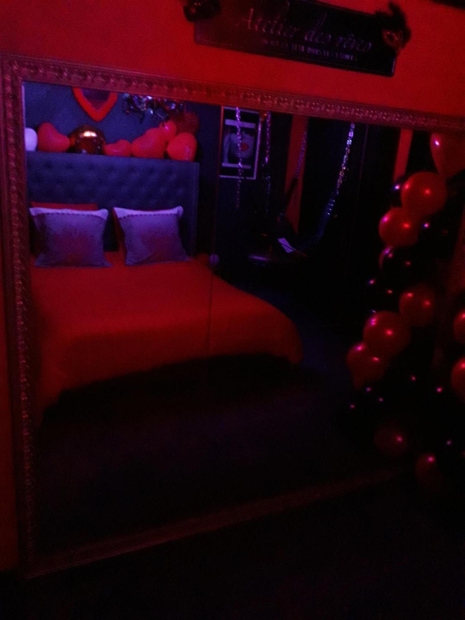 Love Room Le Rouge Et Noir 바 외부 사진